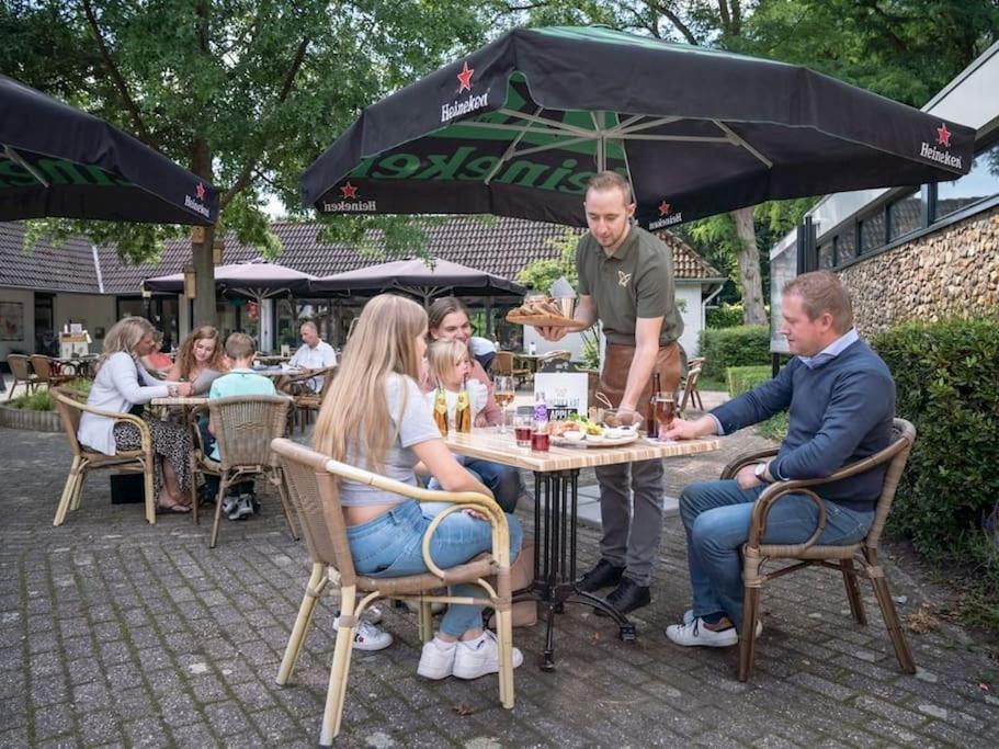 Vrijstaande Recreatiebungalow Met Slaapvide Posterholt ภายนอก รูปภาพ